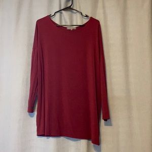 Stretchy maroon top